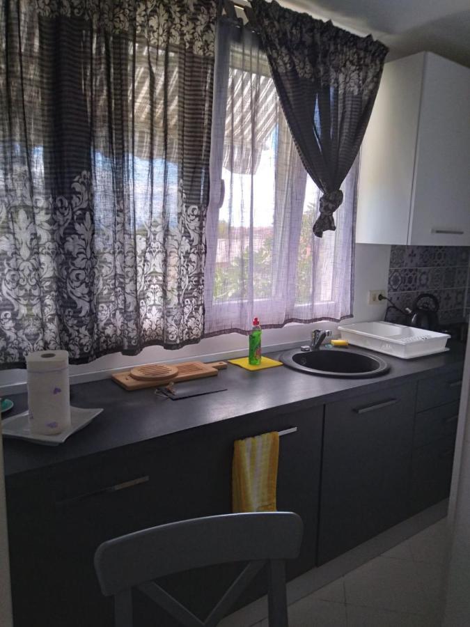 Apartman Katarina Apartment Крес Екстериор снимка